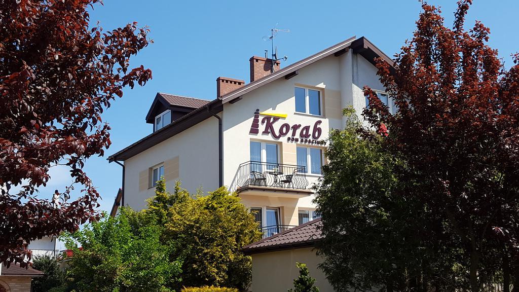 Dom Goscinny Korab Kołobrzeg Exterior foto