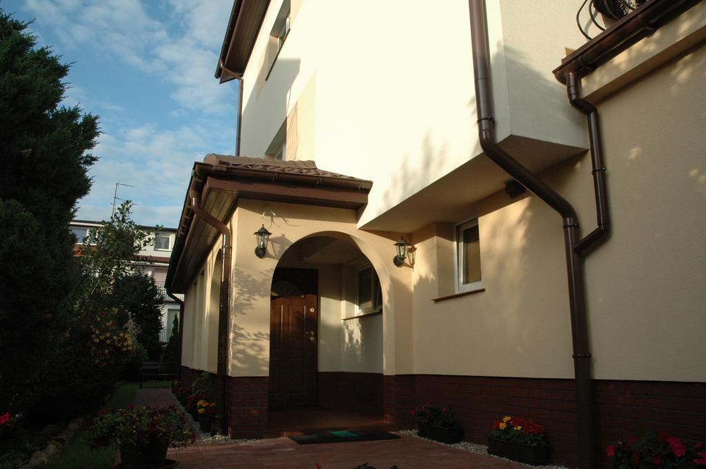 Dom Goscinny Korab Kołobrzeg Exterior foto